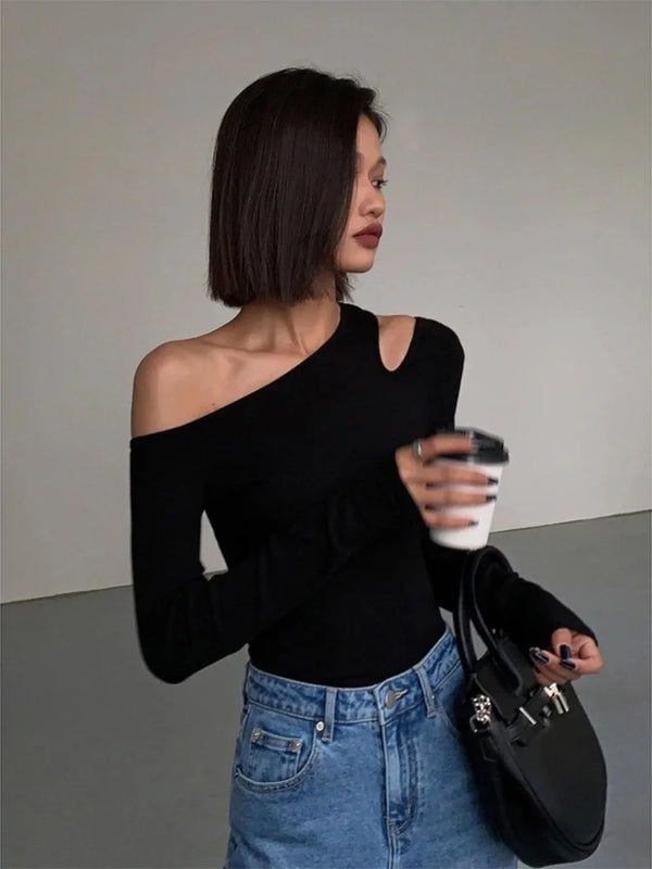 Off-shoulder Long-sleeved Top