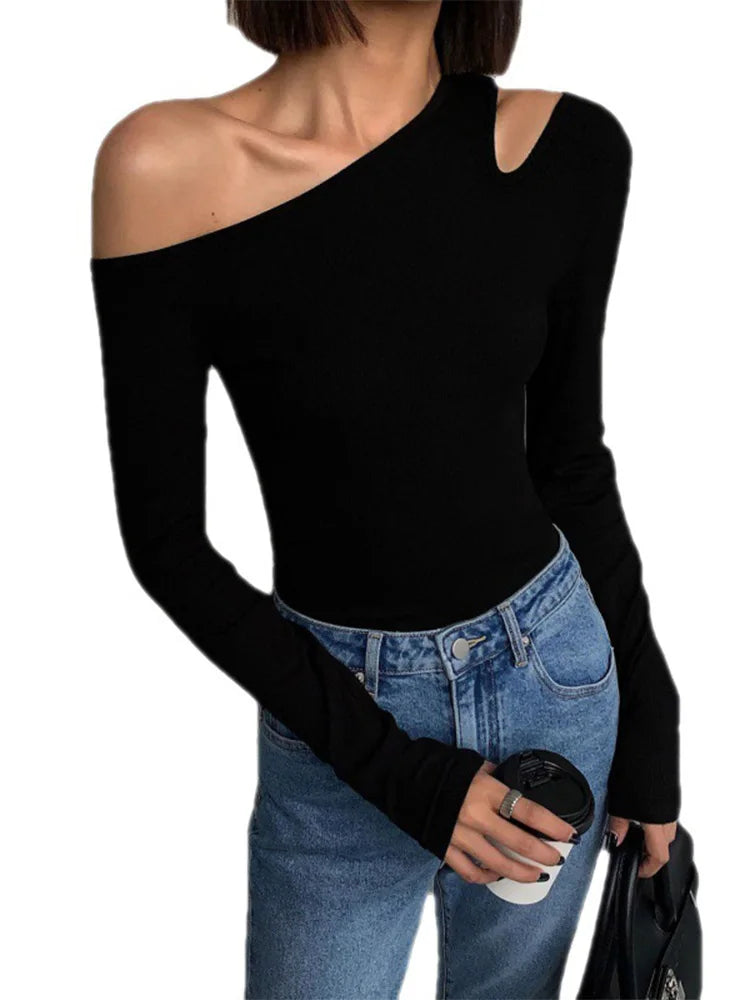 Off-shoulder Long-sleeved Top